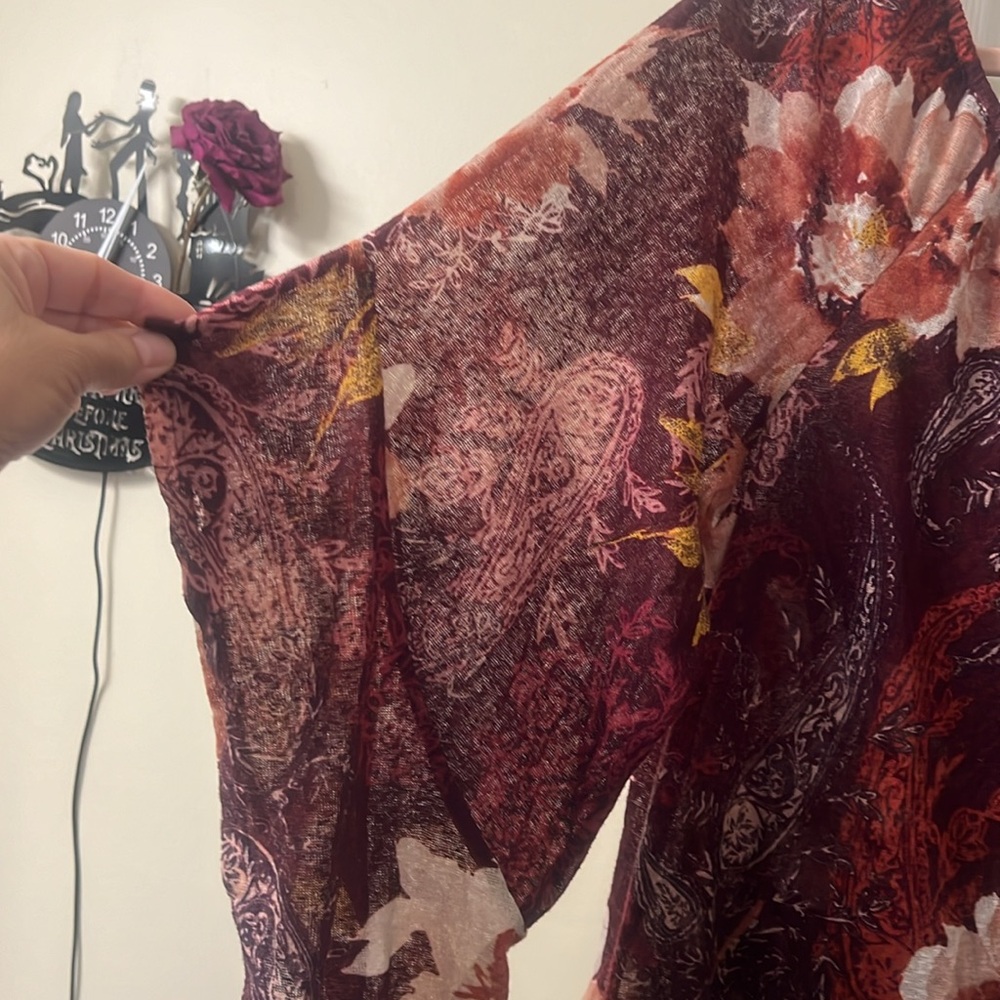 Blouse - Picture 2 of 4